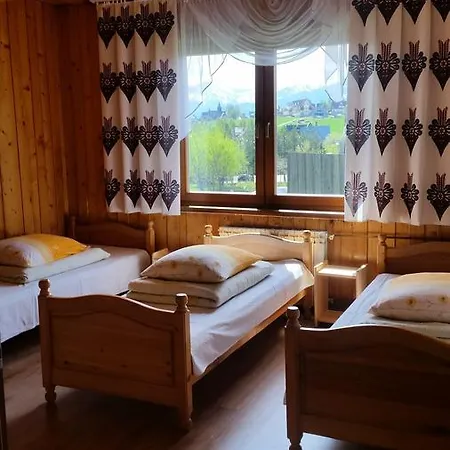 Δωμάτια σε οικογενειακή κατοικία Janosik Bustryk