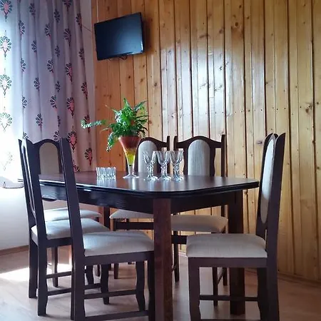 Δωμάτια σε οικογενειακή κατοικία Janosik *