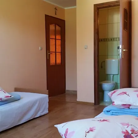 Janosik Δωμάτια σε οικογενειακή κατοικία Bustryk