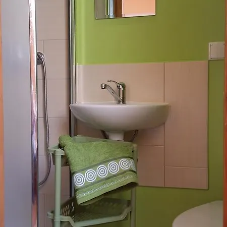 Janosik Δωμάτια σε οικογενειακή κατοικία *