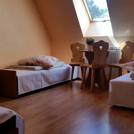 Janosik Δωμάτια σε οικογενειακή κατοικία *