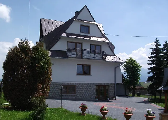 Janosik منزل للإقامة بوستريك